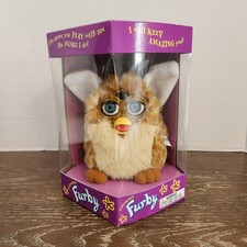 Vintage 1998 Furby Tiger Electronics Brown  Tan "GIRAFFE" 70-800 New In Box