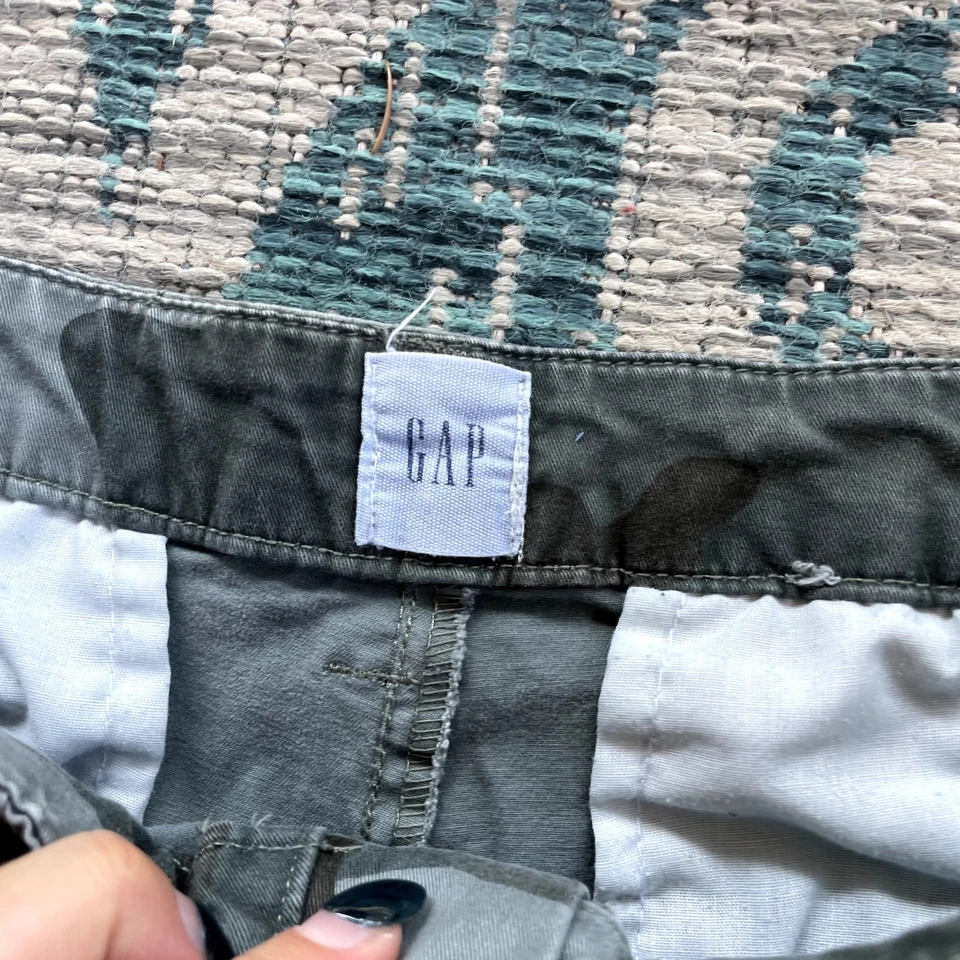 Pantalones Cortos Carga GAP Para Mujer Camuflaje Puños Gris Negro Verde - Talla 2 Foto 4 de 4