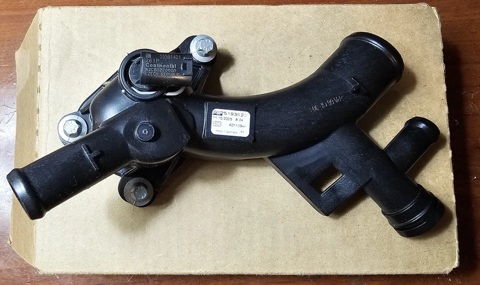 Розетка воды переменного тока 15-11105 Delco для Chevy Sedan Buick Encore Chevrolet Trax Sonic - Изображение 2 из 4