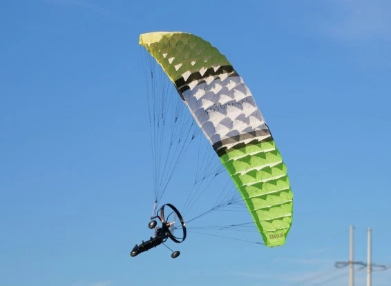 High-Performance RC Powered Paraglider PNF RC Paramotor 2400mm Colorful Canopy - Image 4 of 4