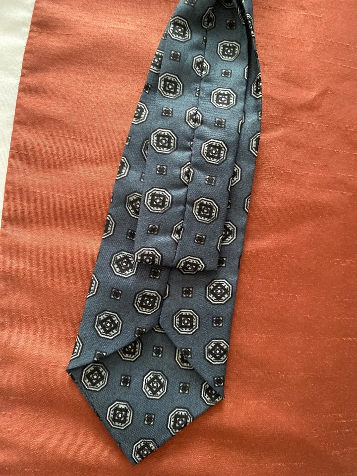 NeW Gray Navy BluE Geometric Satin Toddlers BoYs Clip-On Neck Tie Dressy WoW!!!! - Image 4 of 4