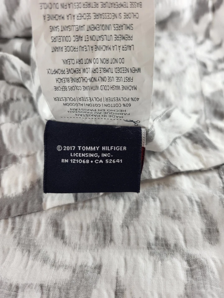 Tommy Hilfiger CORTINA DE DUCHA Gris y Blanco Foto 3 de 4
