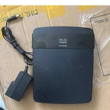 Cisco router Linksys E1500 4-Port 300MB Wireless Network Router W/ 4 Port Switch