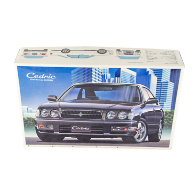 Rare Aoshima 1:24 Nissan Cedric Gran Turismo Ultima Model Car
