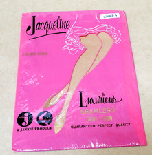 VINTAGE JACQUELINE SEAMLESS 15 DENIERSTOCKINGS NEW IN THE PACKET SUNGOLD SIZE 9