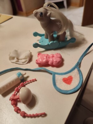 My little Pony Baby G1 Blossom PLAY AND CARE SET ( Benelux) 1984 Hasbro 