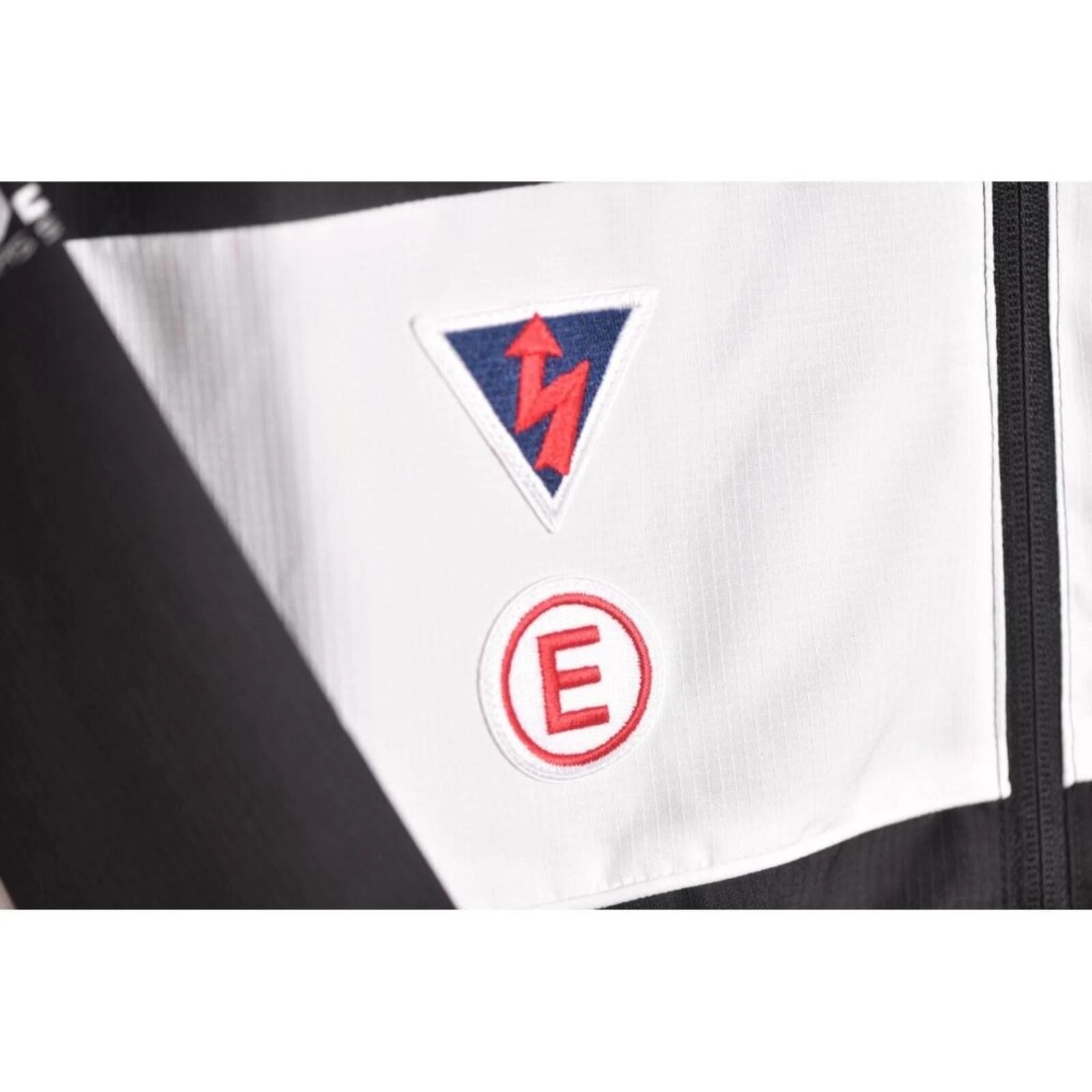 Puma BMW Motorsport SDS 2.0 Badge Men's Jacket | Medium - product detail image 4