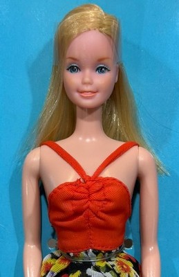 Vintage 1976 Superstar Barbie Party time Foreign 9925 ~ New In Box  
