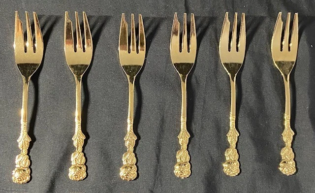 6 Dessertgabeln vergoldet 20 Karat Rosen Design Vintage Besteck Gold Deko - Bild 1 von 4