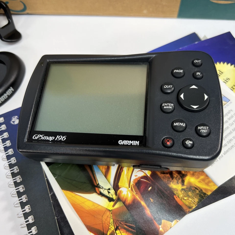 Garmin GPSMAP 196 Aviation Portable GPS Bundle & AutoMount Kit & Accessories - Image 3 of 4