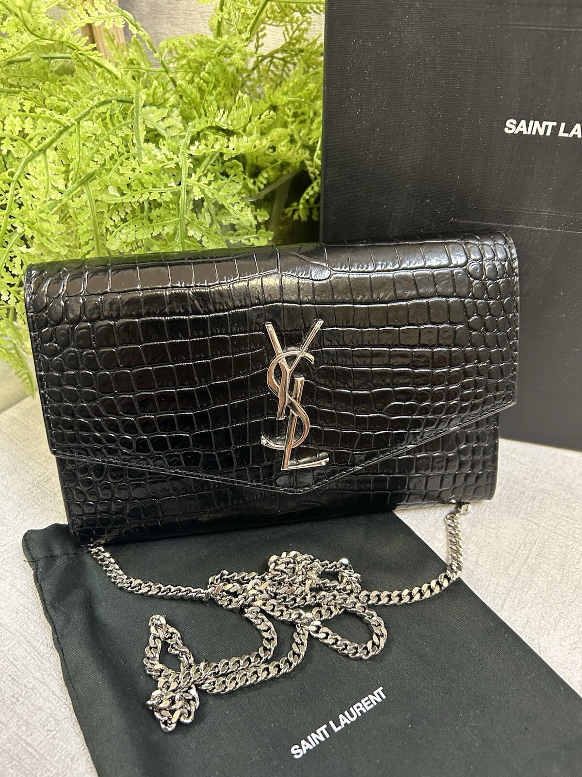 SAINT LAURENT Borsa a catena YSL Uptown nera moc alligatore patta WOC
