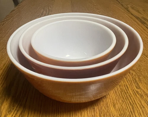 Set of 3 Vintage Pyrex Autumn Harvest Wheat Nesting Mixing Bowls 401 402 403
