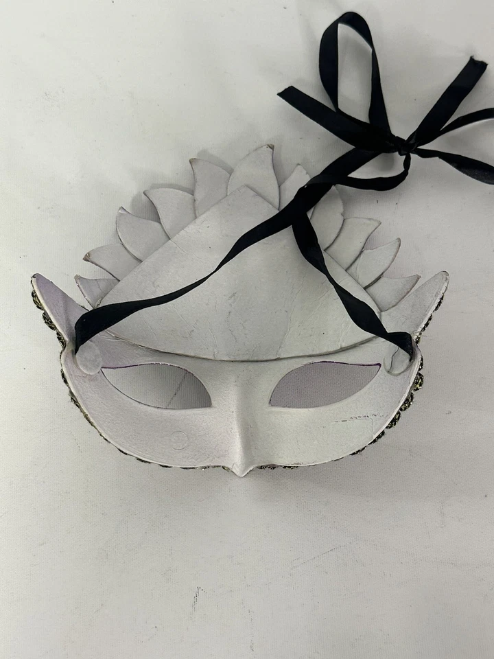 Hand Printed Venetian Mascarade Full Face Mask Made in Italy Venezia Maradi Gras - Image 3 of 4