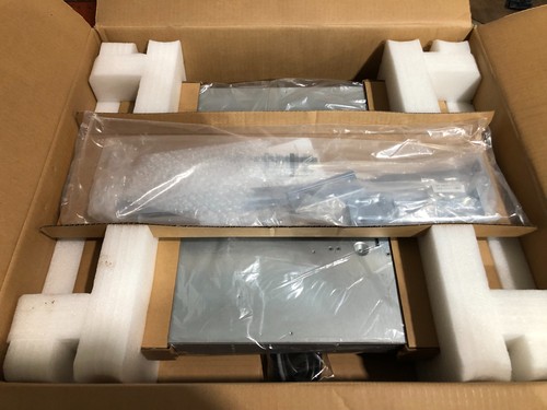 NOB Cisco Nexus N2K-C2248PQ-10GE Nexus 2000 Fabric Extender Rack Mount Kit incl - Picture 2 of 12