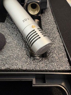 Samson C02 Pencil Condenser Recording Microphones Stereo Pair
