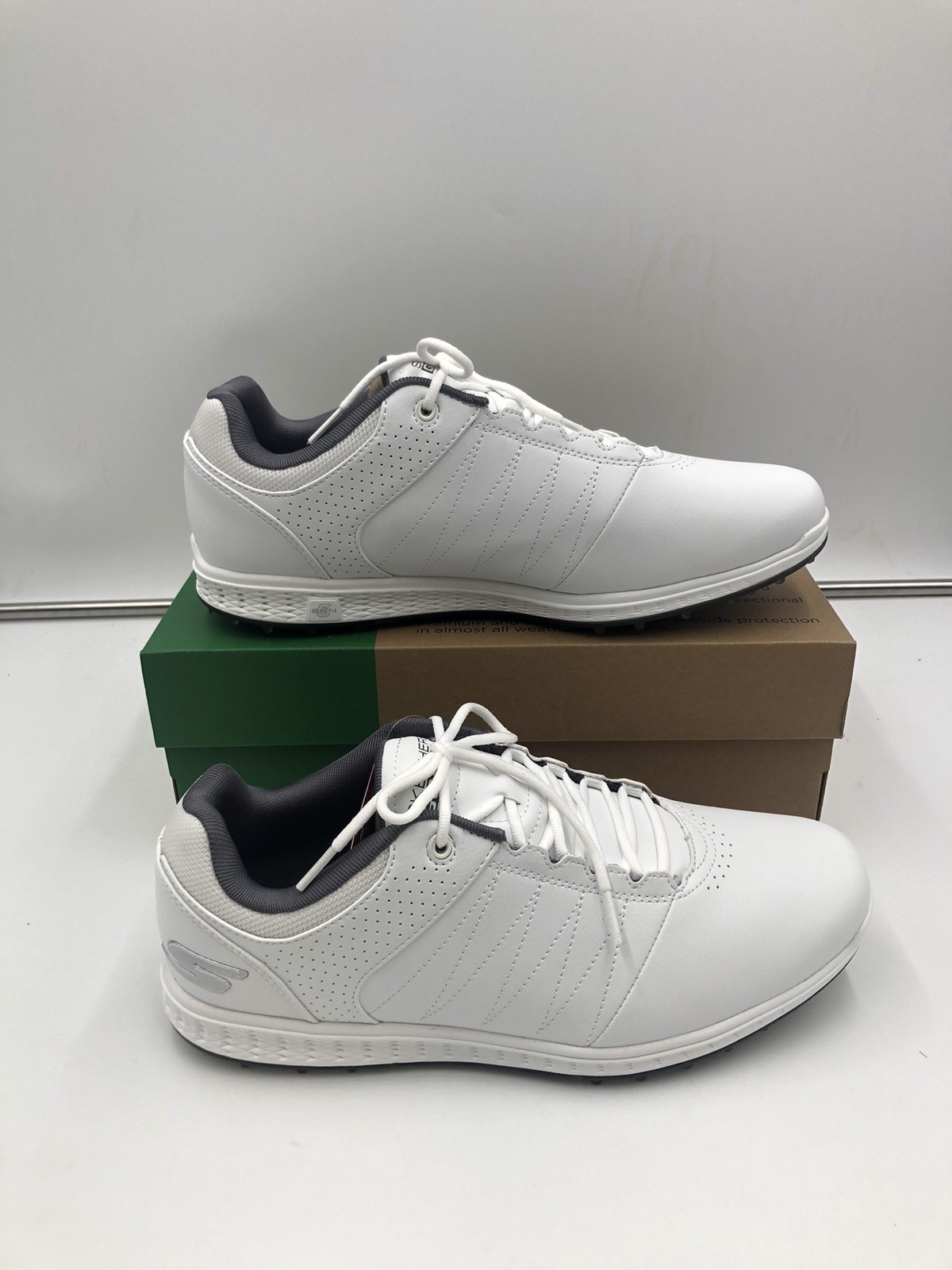Skechers Men's Pivot Spikeless Golf Shoe Size 9 Extra Wide F