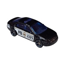 Hot Wheels Car Ford Fusion DC Batman Gotham City PD 2005 Mattel Diecast Loose 