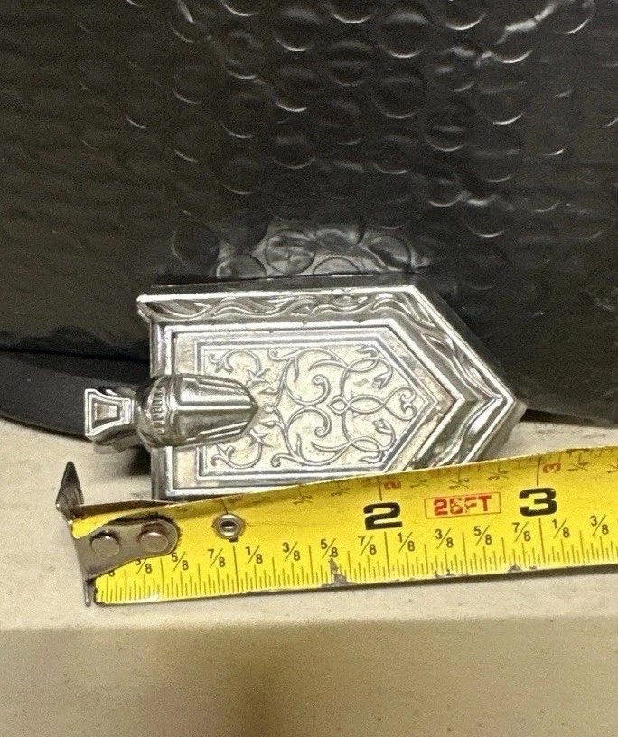 Chevrolet Monte Carlo 1978 1979 1980 emblema de cubierta de bloqueo de maletero OEM Foto 3 de 4