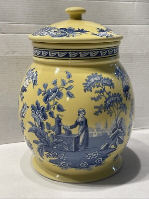 SPODE BLUE ROOM COLLECTION YELLOW 8” COVERED LADY AT THE WELL  NEW