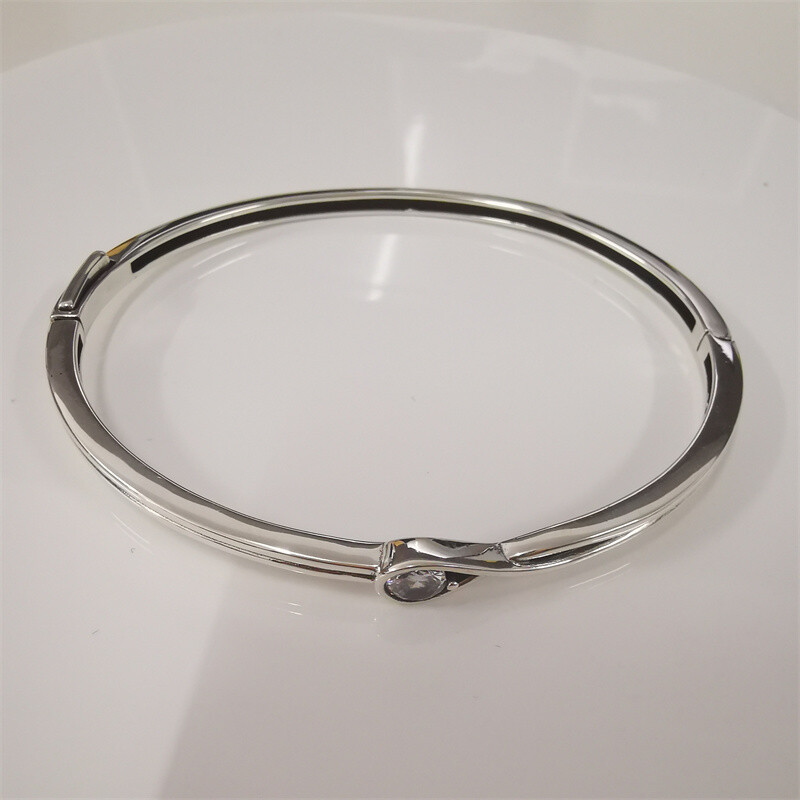 Pandora Brilliance 0.15 Carat Sparkling Bangle-image