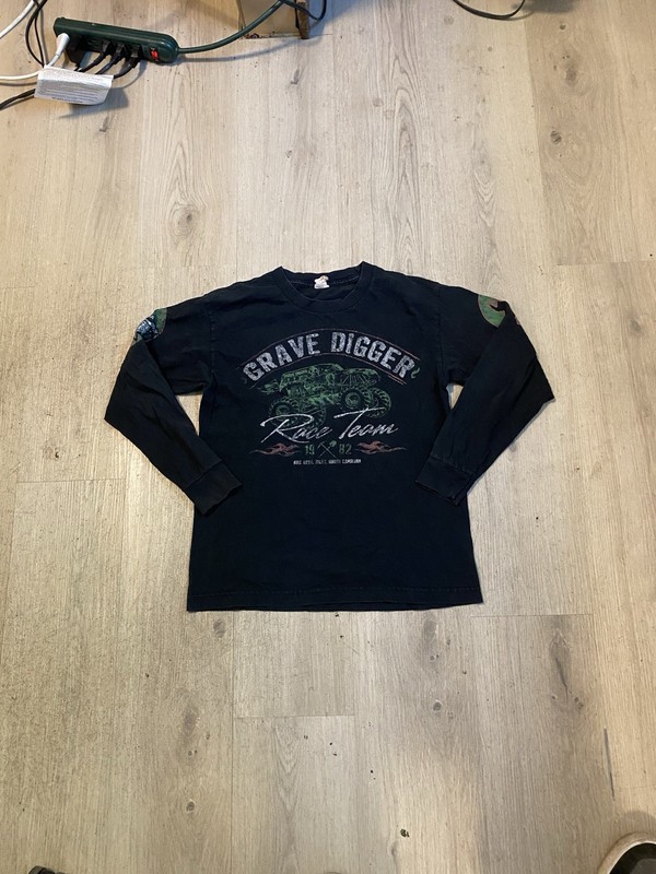 2013 Grave Digger Long Sleeve T Shirt Youth Medium