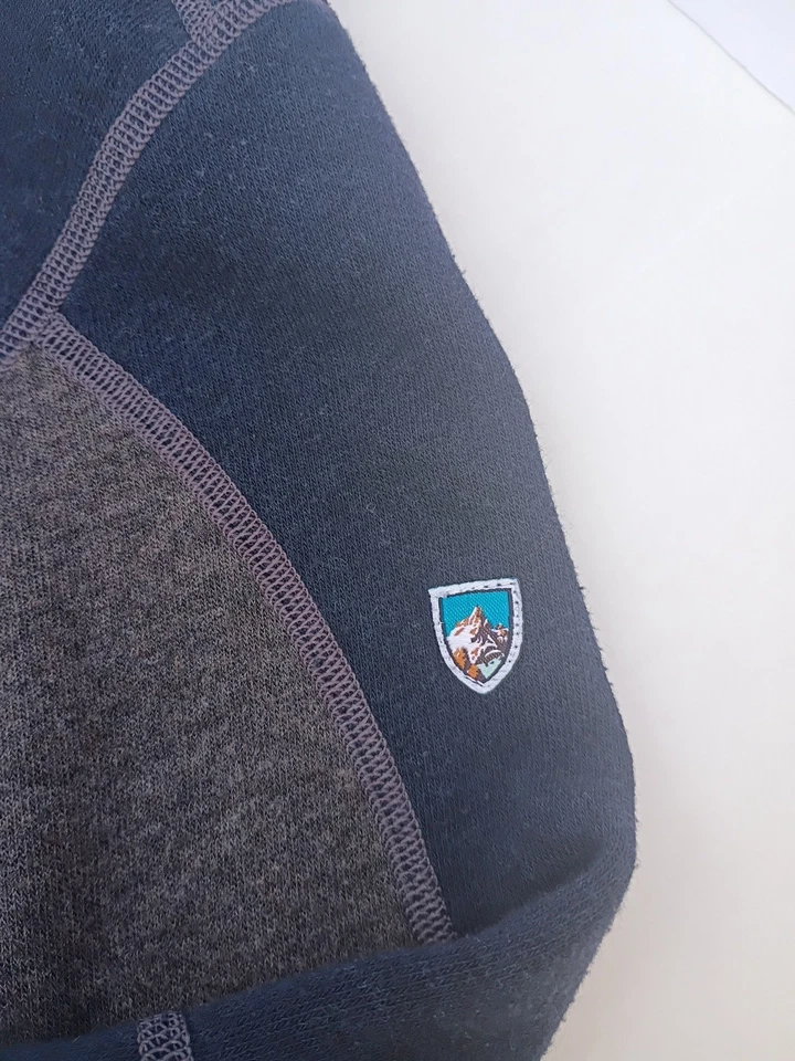 Suéter para mujer pequeño Khul personalizado 1/4 cremallera Foto 3 de 4