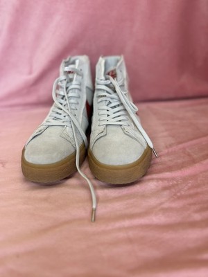 Nike SB Zoom Blazer Mid PRM Summit White Red Gum Suede FD5113-100 Skate Sneaker