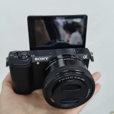 Sony Alpha a5100 24MP Mirrorless Black w/ E 16-50mm Lens Camera -95% New