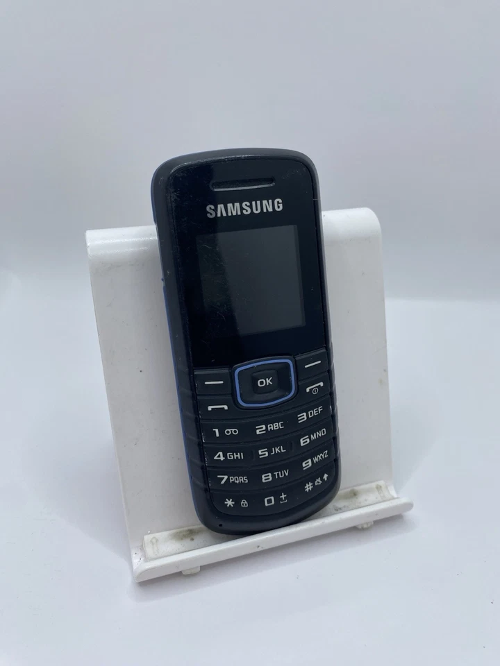 Samsung GT-E1080i - Blue Mobile Phone Fully Working, on O2, photo 3 of 5