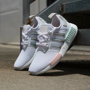 nmd r1 feminino