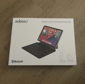 NEW Adesso Bluetooth Keyboard Case w/ Built-In Touchpad, Black. 11” and 10.9”