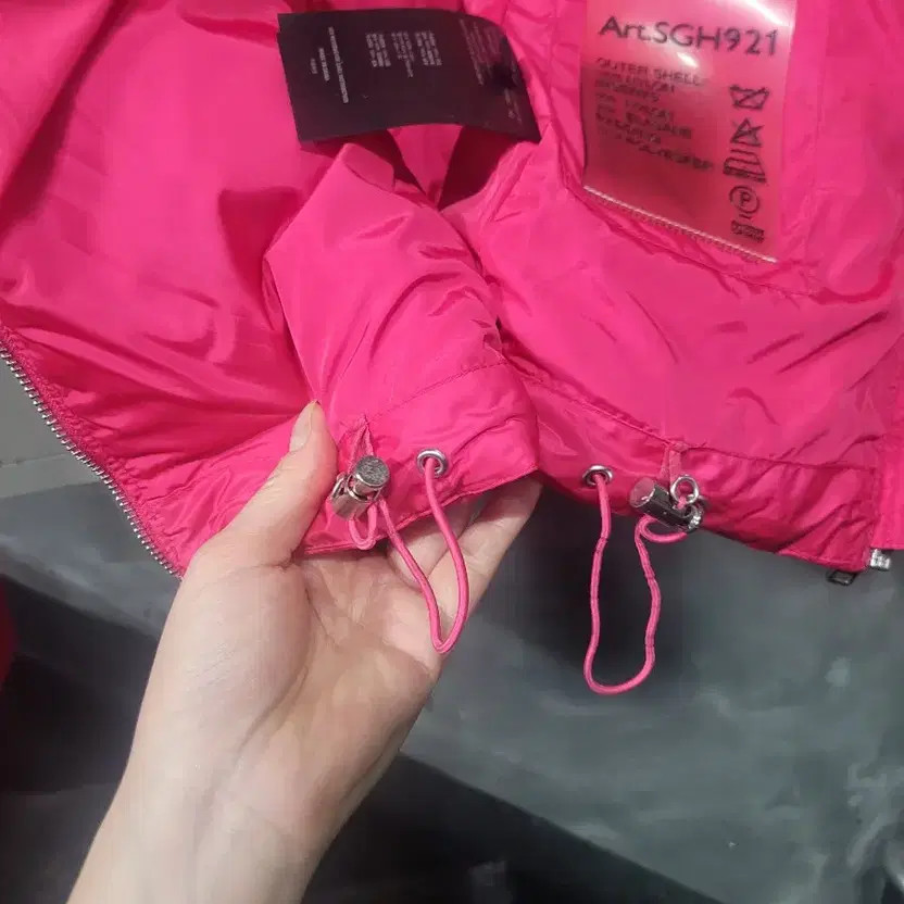 Prada Hot Pink Short Puffer Jacket Size 38 Womens thumbnail 8