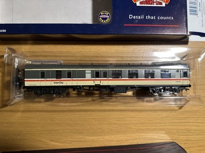 BACHMANN ''OO'' 39-080 BR MK1 35465 BREMSKORRIDOR BSK INTERCITY LACKIERUNG
