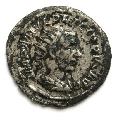 Antoninian o.J. Rom 244-247, Philipp (244-249) RIC IV. Philipp 49b VICTORIA AVG