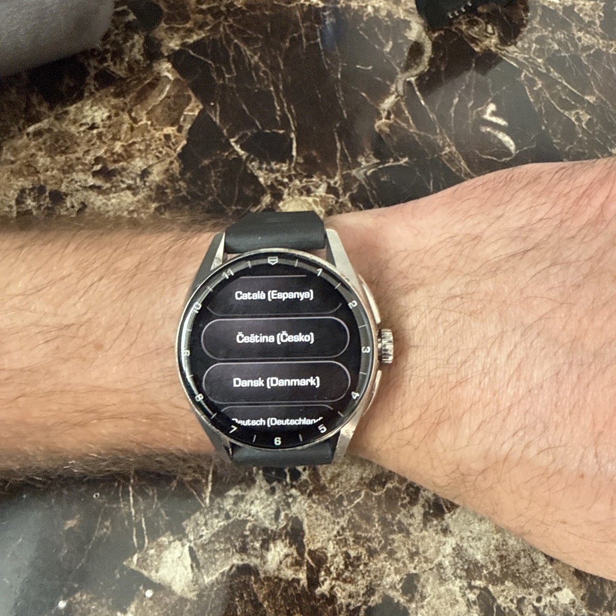 TAG HEUER CONNECTED CALIBRE E4 42MM用 $1800+ Tag Heuer Connected Calibre E4 announced - 9to5Google