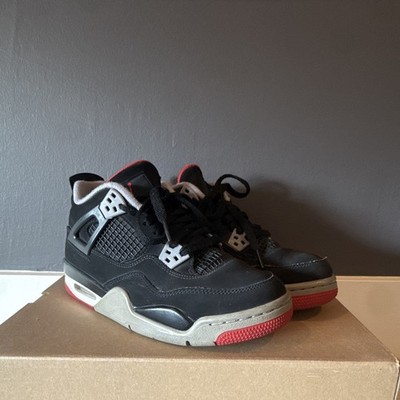 Nike Air Jordan 4 Retro Basketball Mid Top Lace-Up Sneakers Black Gray Red