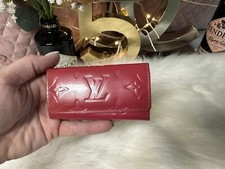 LOUIS VUITTON ROSE POP VERNIS LEATHER 4 RING MULTICLES KEY CASE