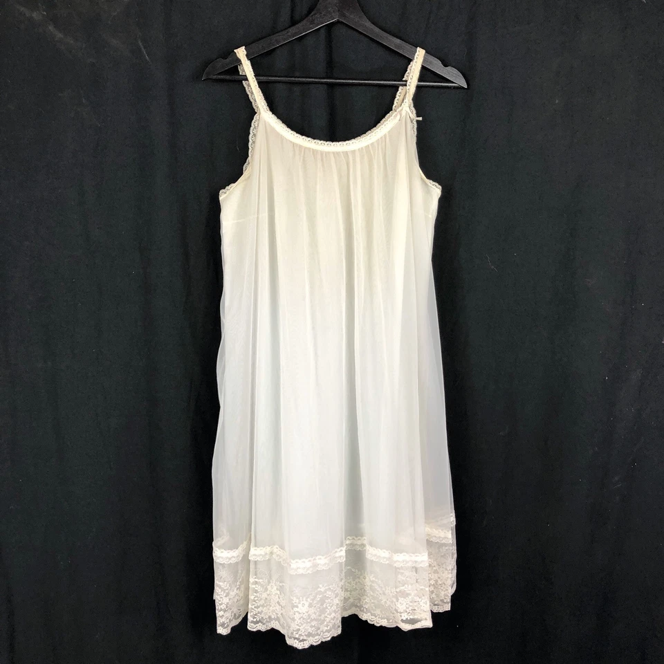 1900 French Ladies Hand Sewn Lace & Silk Nightgown Undergarment - Image 2 of 4