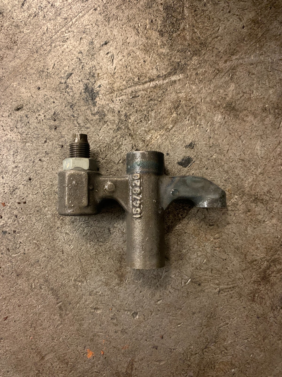 VED12 VOLVO D12 INJECTOR CLAMP 1547920 | eBay
