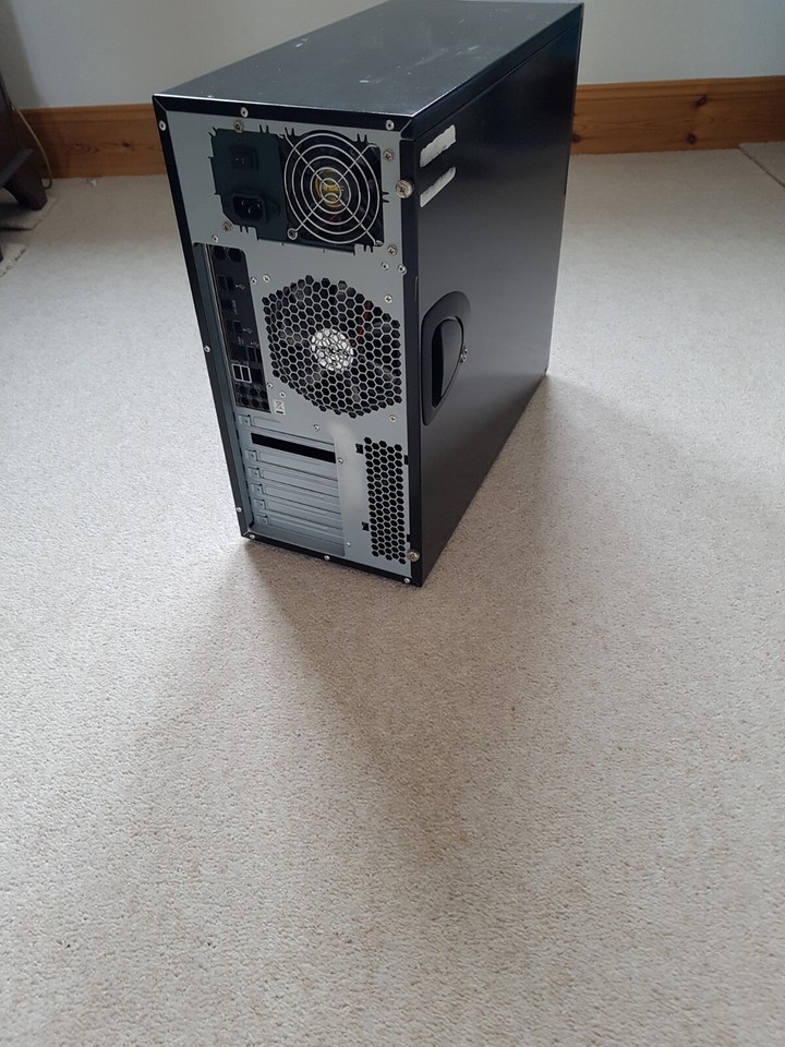Tower PC case by ANTEC with 500w Power supply + Built in DVD Read/Write ...