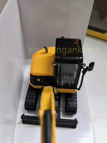 Britains 43013 Jcb Midi Excavator 86C-1 - Britains - 43013 - 1:32 - Picture 4 of 7