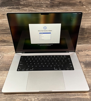 Apple MacBook Pro 16'' | M3 Pro | 36GB RAM 512GB | Silver A2991 | 100% Battery VG