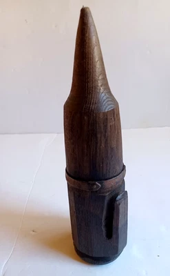 Ancien Coffin en bois : Art Populaire. étui a pierre a aiguiser - Photo 1/4