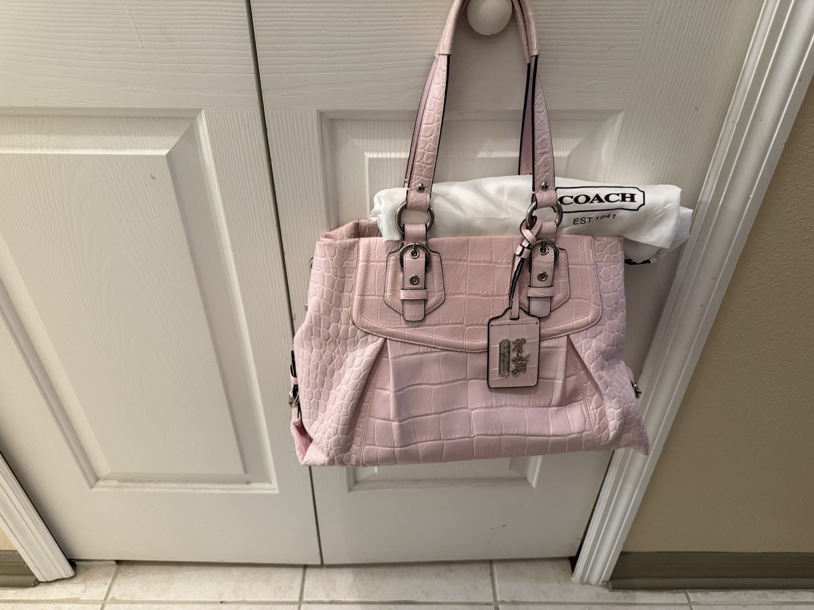Coach, Pale, Pink Leather Crocodile Satchel With Crossbody Strap ￼