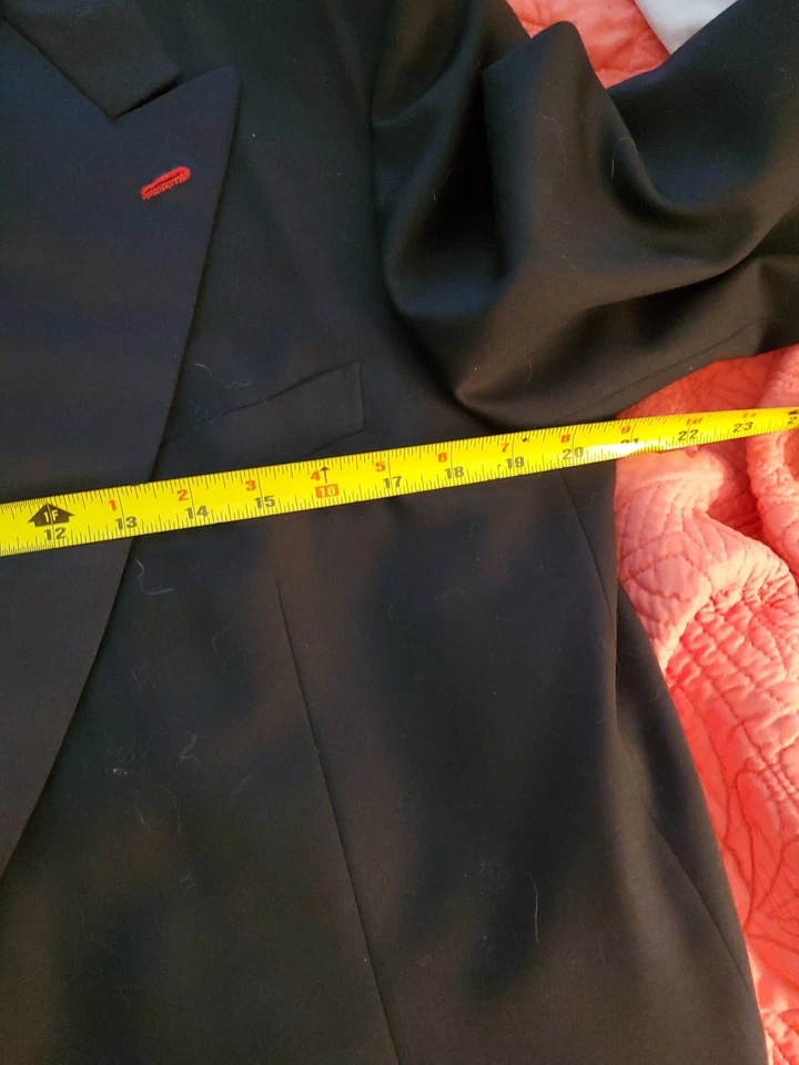 Chaqueta Brioni Negra Talla 44L Esmoquin Esmoquin Formal Lana Italia Borde Satinado Espartaco Foto 3 de 4