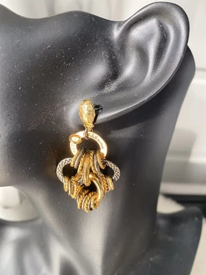 Jolie Paire De Boucles D’oreilles Gas Bijoux - Photo 1/4
