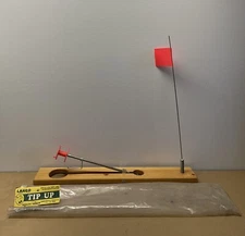 VINTAGE Lakco TIP UP FISHERMAN TIP UP Ice Fishing