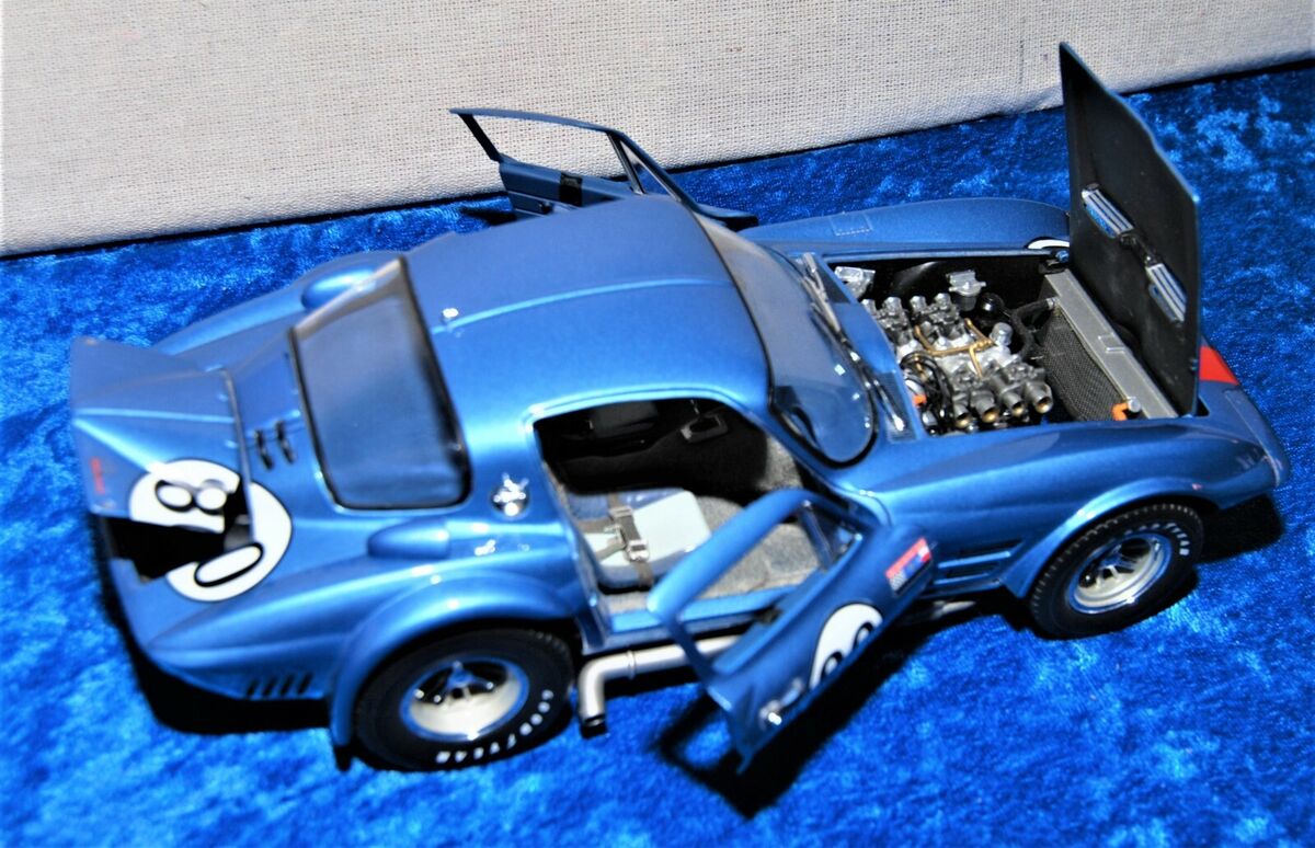 EXOTO 1/18 1963 Corvette GRAND SPORT NASSAU Speed Week #80 EXOTO 1/18 1963 Corvette GRAND SPORT NASSAU Speed Week #80