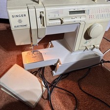 Singer Sewing Machine Model 9143 Anniversary Edition