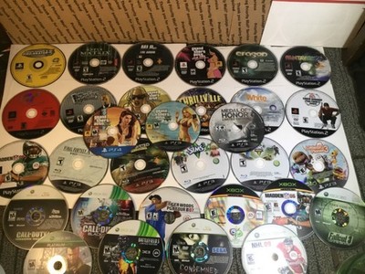Lot 31 Broken / Scratched Game Discs - PS1, PS2, PS3, PS4, XBOX, 360, PC - AS IS